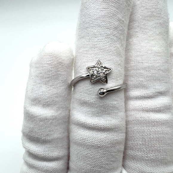 Sale $15 Firm! .925 Sterling Silver Cz Star Ring - Picture 15 of 16